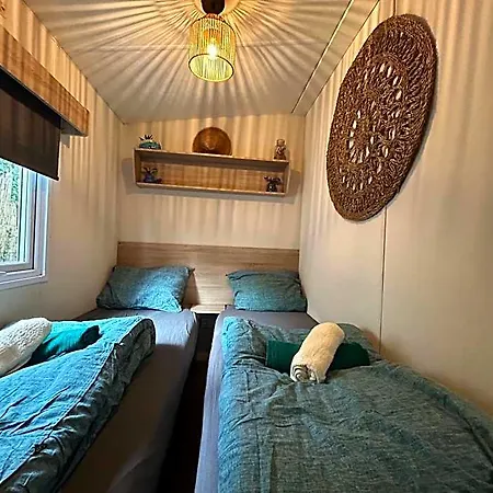 ホテル Boshuisje Met Sauna In Hoenderloo
