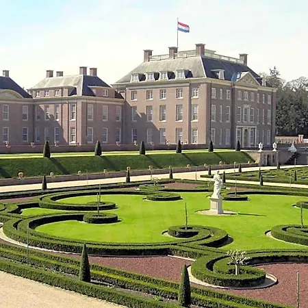 Boshuisje Met Sauna In Hoenderloo