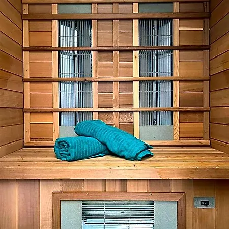 Boshuisje Met Sauna In Hoenderloo ホテル *